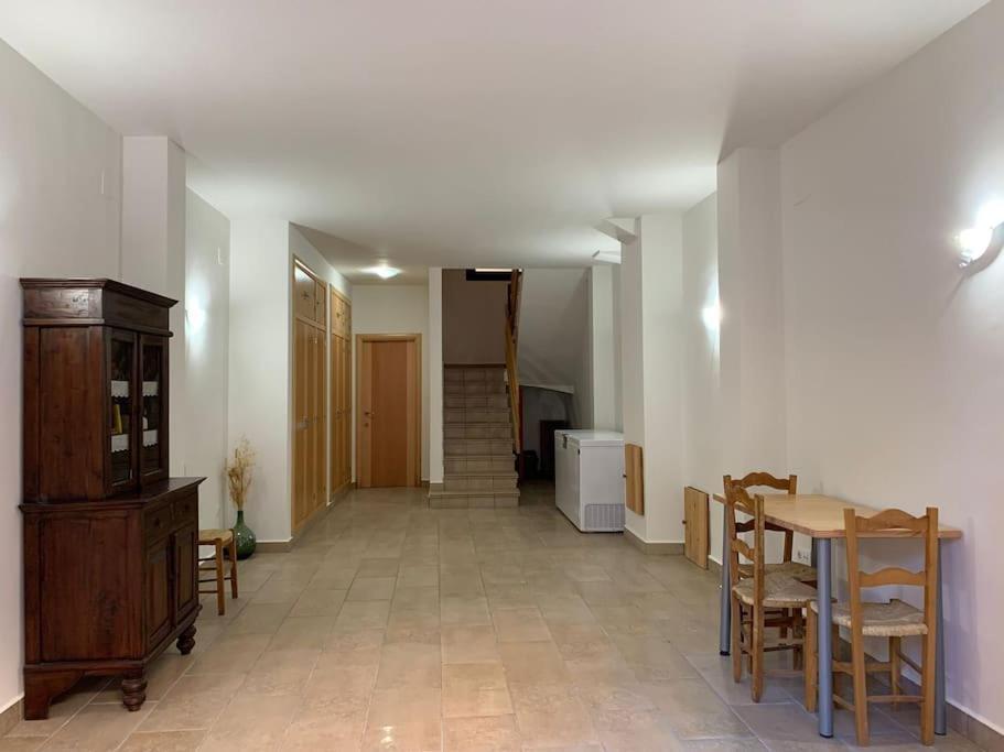 Apartment Apartamento Camarena De La Sierra